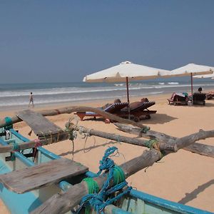 Wunderbar Beach Hotel